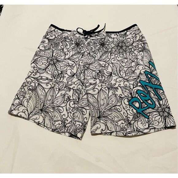 Roxy Y2K black and white women's tom boy board shorts - Picture 1 of 5